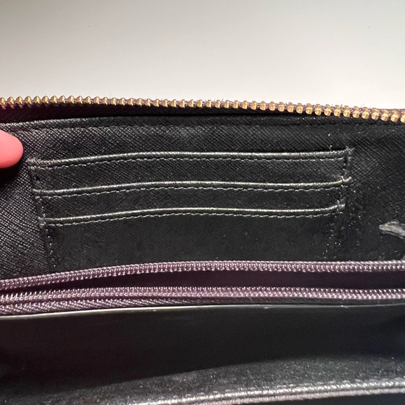 Fossil Clutch - Picture 4 of 6